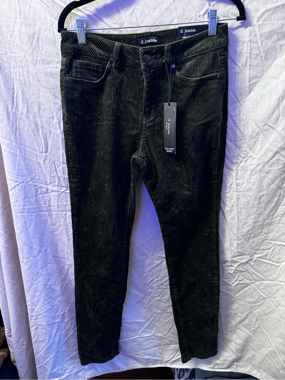 d. jeans Forrest Green Corduroy Straight Leg Trousers